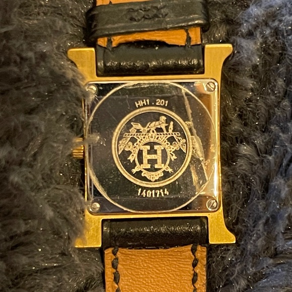 Authentic Hermes watch - Picture 9 of 14